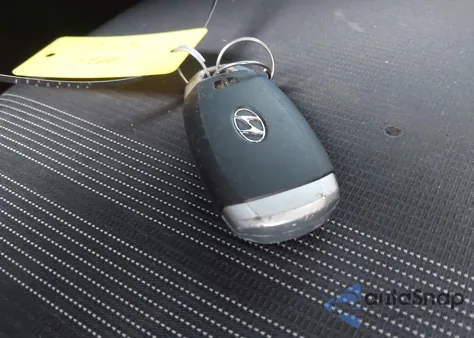 2024 Hyundai Venue Sel из США, поврежденный, VIN KMHRC8A38RU328659